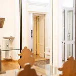 Lägenhet The Moscova Gallery House *