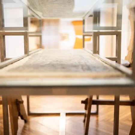 The Moscova Gallery House Apartment