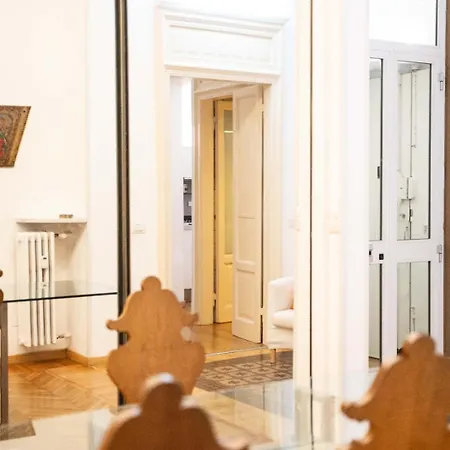 Apartment The Moscova Gallery House *
